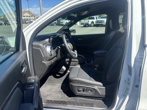 New 2026 Chevrolet Colorado LT w/ LT Convenience Package image 2