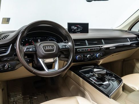 Used 2019 Audi Q7 3.0T Premium w/ Convenience Package AWD/4WD image 13