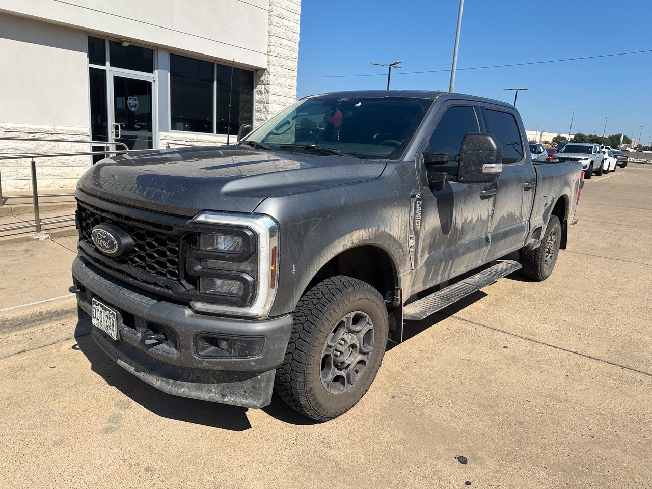 Used 2024 Ford F250 XLT w/ XLT Premium Package AWD/4WD image 1