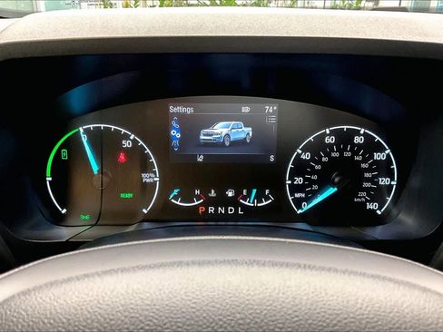 Used 2022 Ford Maverick XL image 25