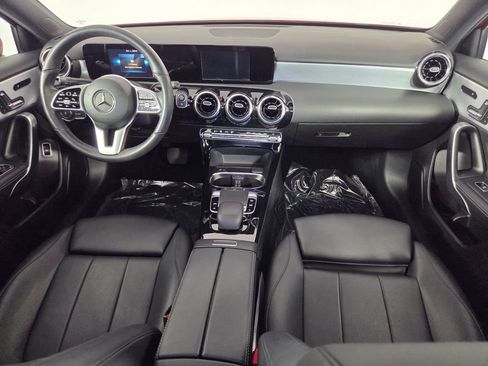 Used 2019 Mercedes-Benz A 220 4MATIC image 28