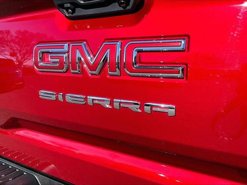 Used 2023 GMC Sierra 1500 Elevation image 22