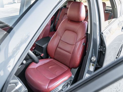 Used 2021 MAZDA CX-5 Carbon Edition image 4