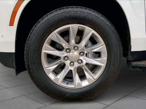 Used 2025 Chevrolet Tahoe Premier image 11