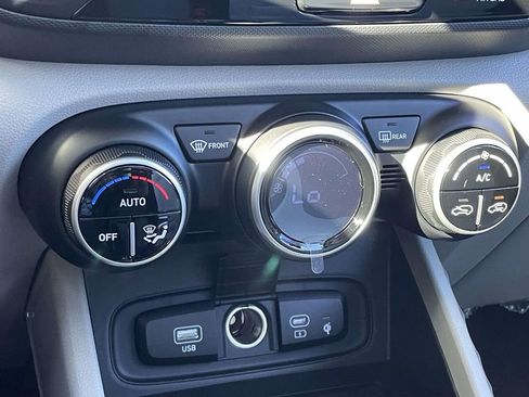 New 2026 Hyundai Venue SEL image 28