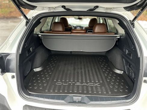 Used 2021 Subaru Outback Touring image 23