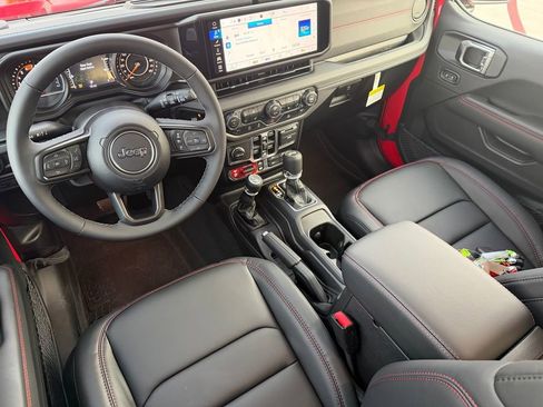 New 2026 Jeep Wrangler Unlimited Rubicon AWD/4WD image 14