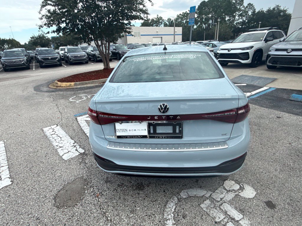 Certified 2026 Volkswagen Jetta SE FWD image 9