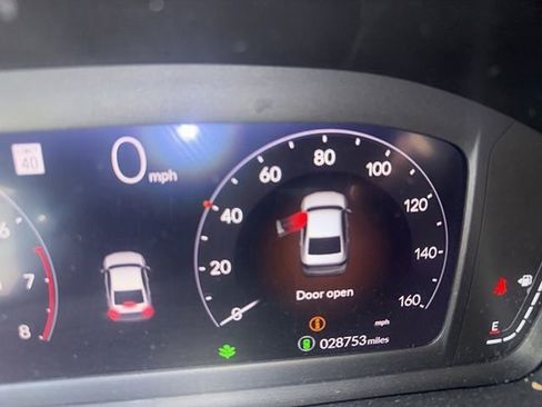 Used 2023 Honda Accord LX image 11