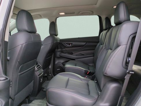 New 2026 Subaru Ascent Limited Bronze image 10