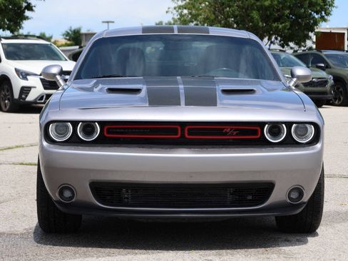 Used 2017 Dodge Challenger R/T RWD image 5