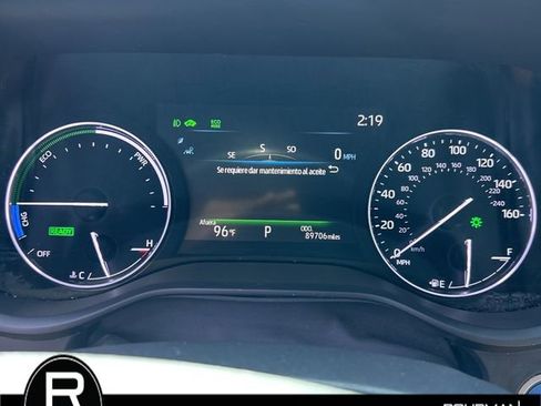 Used 2021 Toyota Sienna Limited image 12