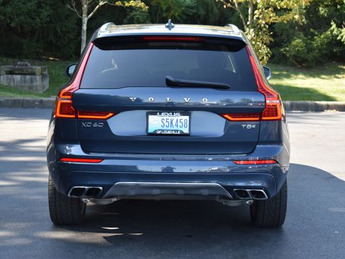 Used 2019 Volvo XC60 T8 Momentum w/ Advanced Package image 33