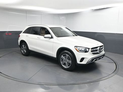 Used 2021 Mercedes-Benz GLC 300 GLC 300 image 26
