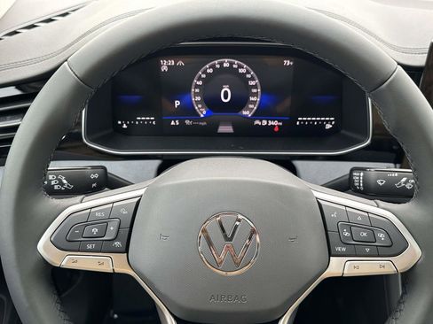 New 2026 Volkswagen Jetta SE FWD image 16