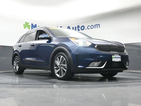 Used 2018 Kia Niro Touring FWD image 25