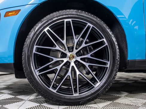 Used 2022 Porsche Macan AWD/4WD image 38