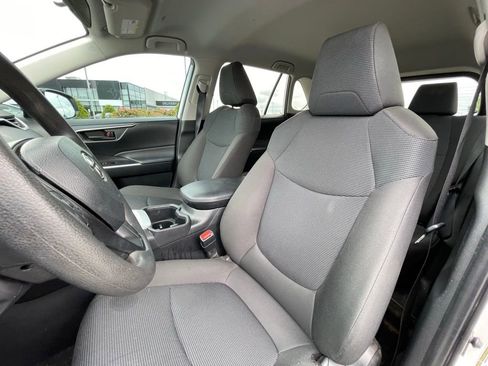 Used 2024 Toyota RAV4 LE FWD image 22