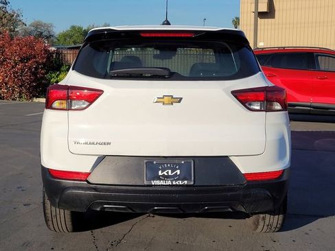 Used 2021 Chevrolet TrailBlazer LS image 6