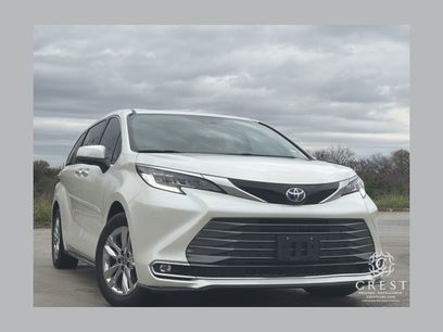 Used 2021 Toyota Sienna Limited