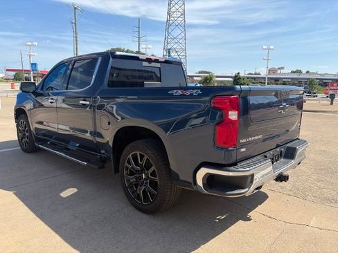 Used 2022 Chevrolet Silverado 1500 LTZ w/ Safety Package II AWD/4WD image 4