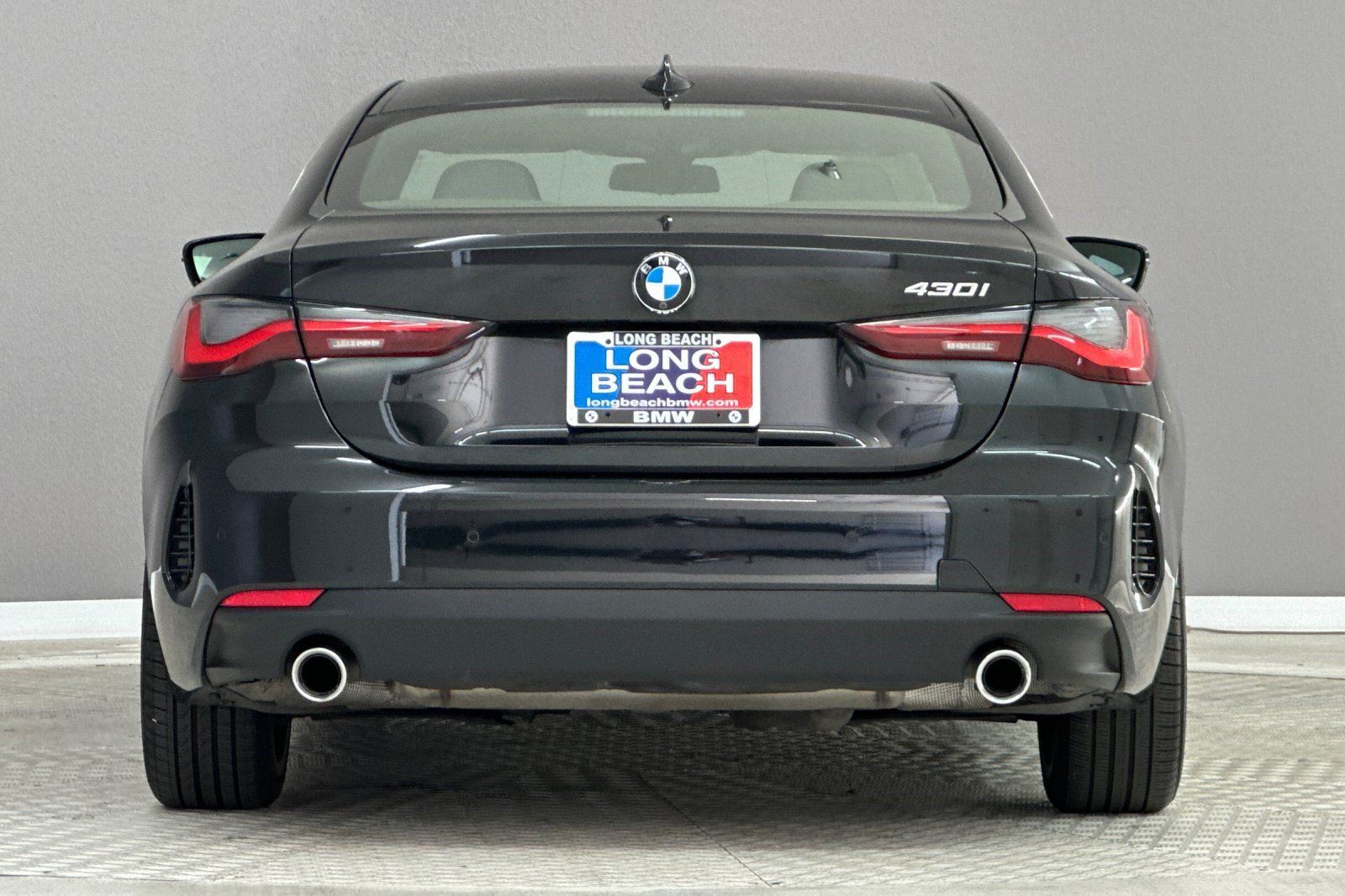 Used 2022 BMW 430i Coupe w/ Convenience Package RWD image 9
