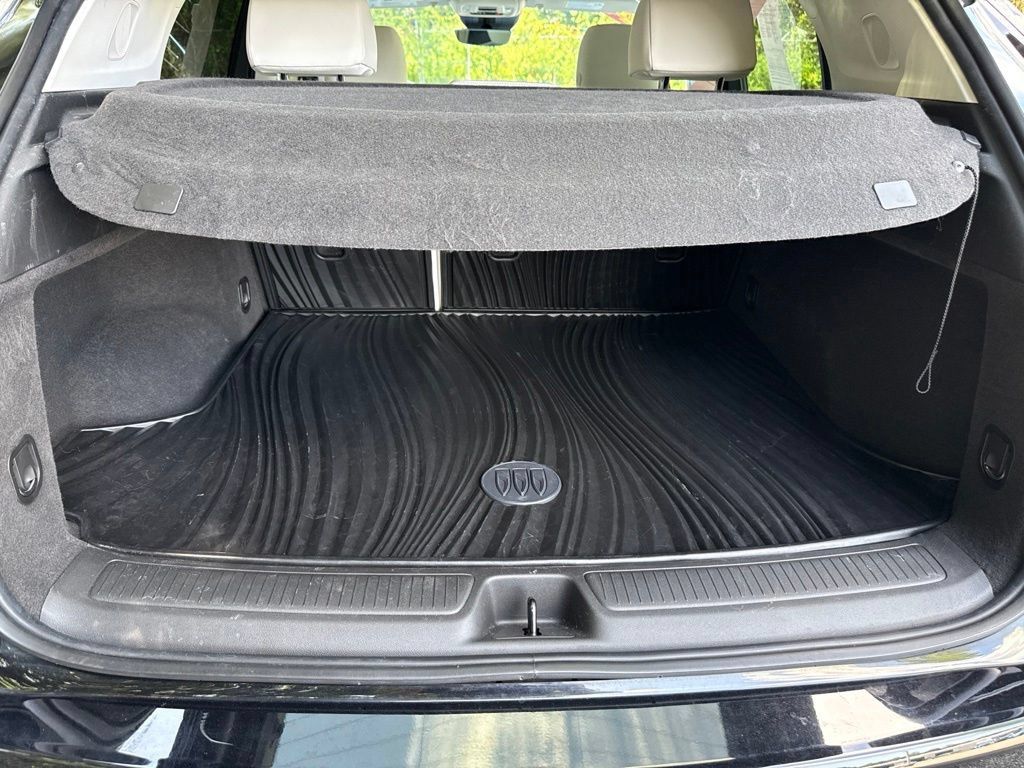 Used 2024 Buick Envision Avenir AWD/4WD image 19