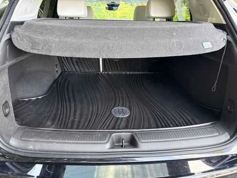 Used 2024 Buick Envision Avenir AWD/4WD image 19