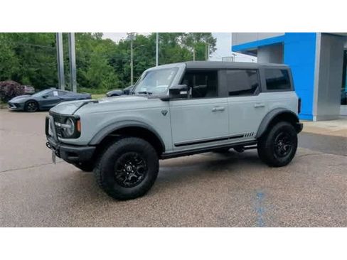 Used 2021 Ford Bronco First Edition AWD/4WD image 4