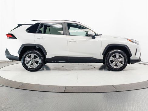 Certified 2025 Toyota RAV4 XLE AWD/4WD image 12