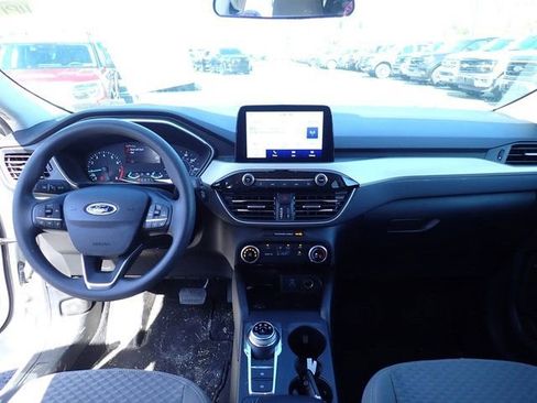 Used 2022 Ford Escape SE image 13
