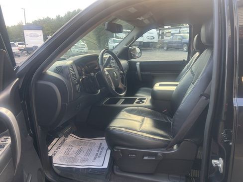 Used 2010 Chevrolet Silverado 1500 LT w/ Power Pack Plus AWD/4WD image 5