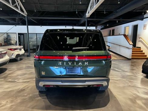 Used 2024 Rivian R1S Adventure AWD/4WD image 4