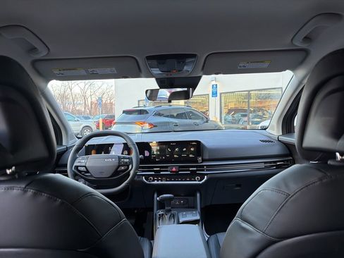 Used 2026 Kia Sportage EX AWD/4WD image 25