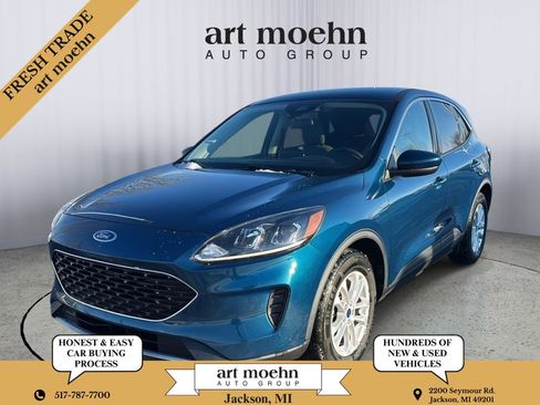 Used 2020 Ford Escape SE image 1