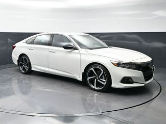 Used 2022 Honda Accord Sport video 3