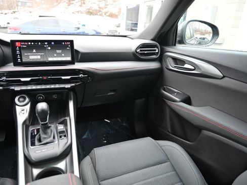 Used 2024 Dodge Hornet R/T w/ R/T Blacktop Package image 13