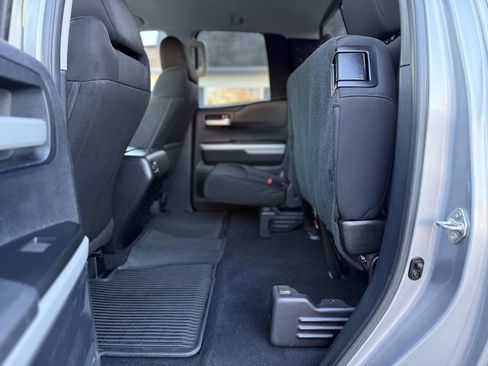 Used 2015 Toyota Tundra SR5 image 17