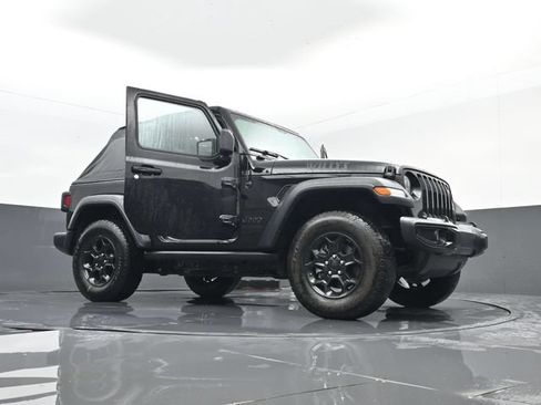 Used 2023 Jeep Wrangler Sport AWD/4WD image 29