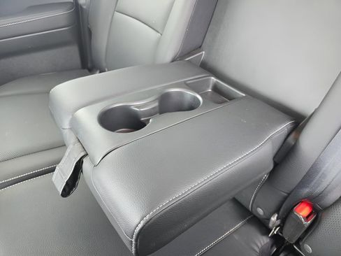 Used 2025 Honda Ridgeline RTL image 10