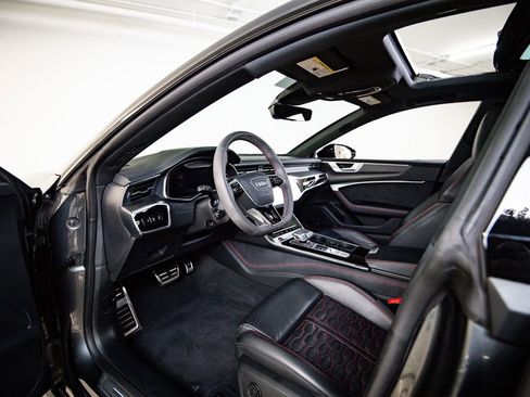 Used 2023 Audi RS 7 Sportback image 4