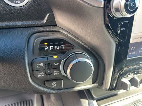 New 2026 RAM 1500 Big Horn AWD/4WD image 14