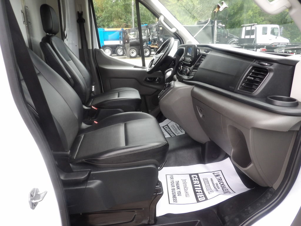Used 2023 Ford Transit 350 DRW RWD image 28