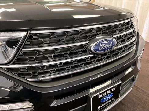 Used 2023 Ford Explorer XLT w/ Equipment Group 202A AWD/4WD image 30