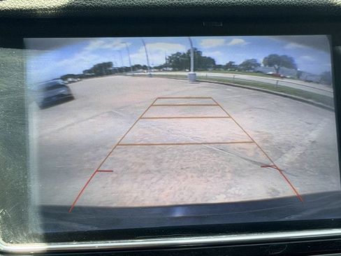 Used 2020 Buick Encore Preferred w/ Safety Package FWD image 16