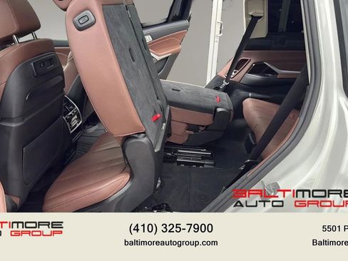 Used 2020 BMW X7 xDrive40i w/ Luxury Seating Package AWD/4WD image 39