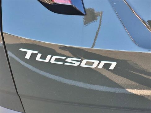 New 2026 Hyundai Tucson SE image 24