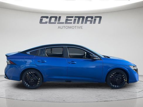 New 2026 Nissan Sentra SR w/ SR Premium Package image 9