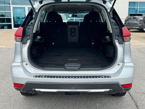 Used 2018 Nissan Rogue S AWD/4WD image 5