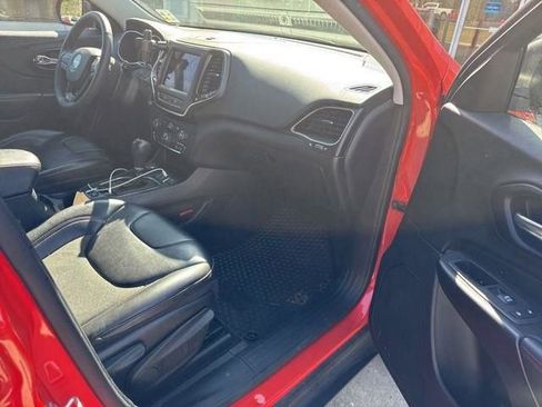 Used 2021 Jeep Cherokee Trailhawk image 31